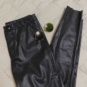 Women’s Zara Black Faux Leather Pants